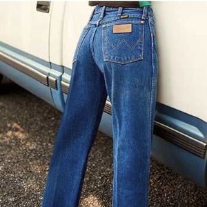 Vintage Wrangler Dark Wash Straight Leg Jeans